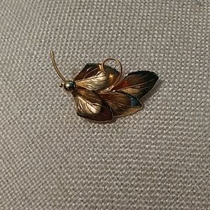 Vintage Leaf Pin